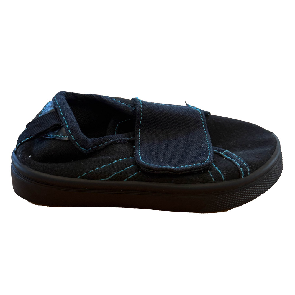 Revo Boys Black Shoes size: 6 Toddler